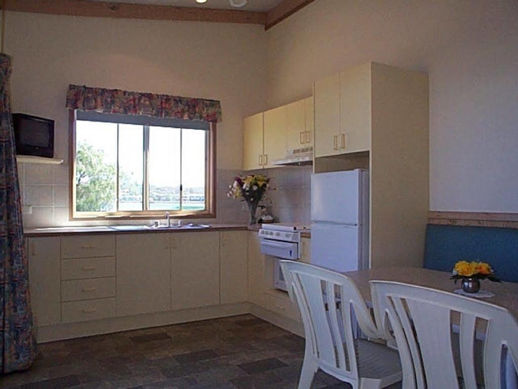 Big4 Batemans Bay At Easts Riverside Holiday Park Exteriör bild