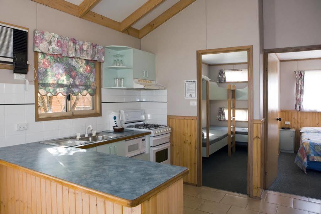 Big4 Batemans Bay At Easts Riverside Holiday Park Exteriör bild