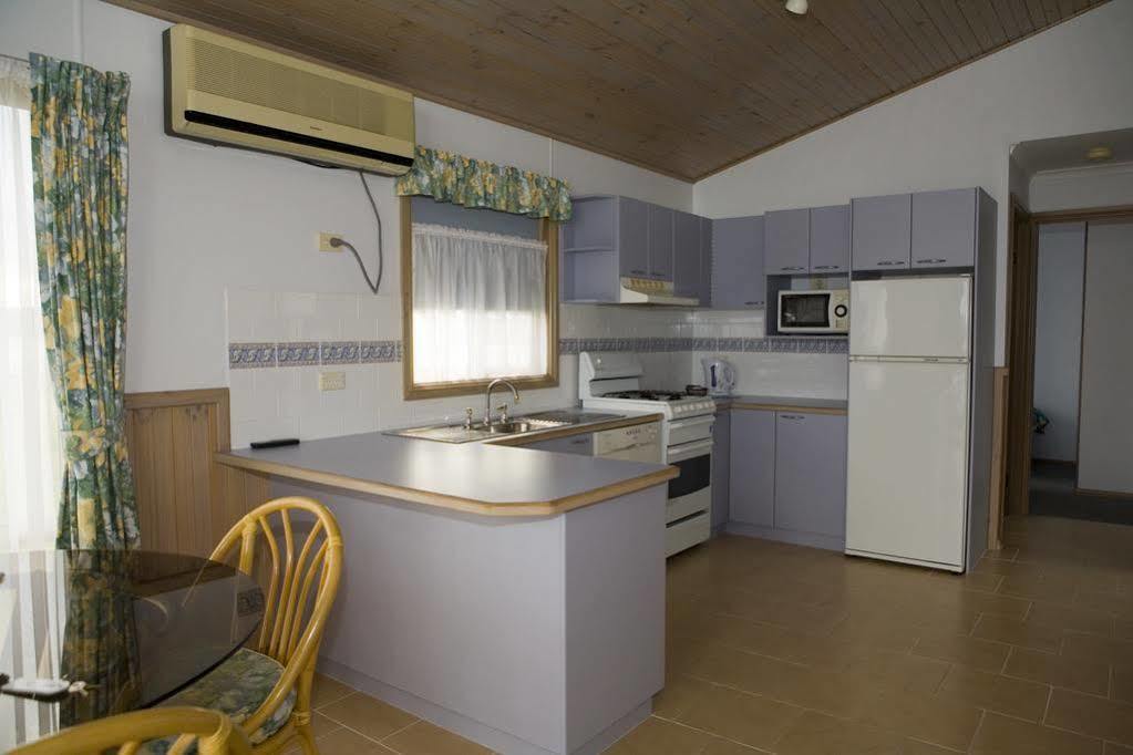 Big4 Batemans Bay At Easts Riverside Holiday Park Exteriör bild